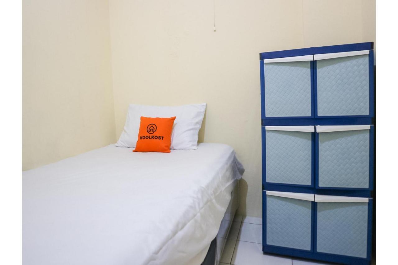 Hotel Koolkost Near Rs Graha Kedoya à Jakarta Extérieur photo